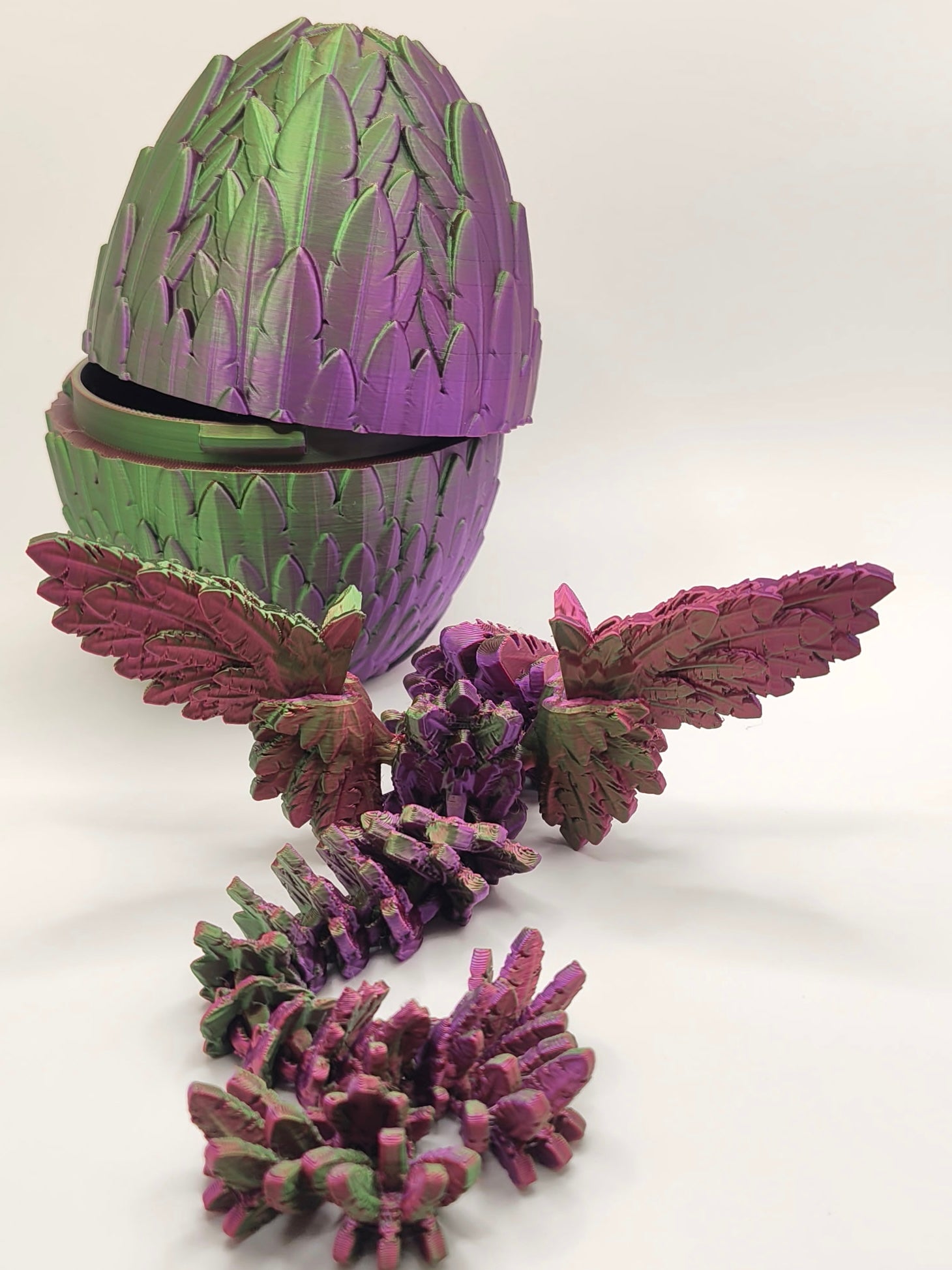 Flying Serpent Egg & Baby